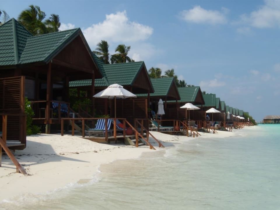 Domki typu Water Villa Meeru Maldives Resort Island