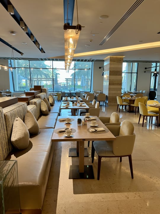 Gastro Saadiyat Rotana Resort &  Villas