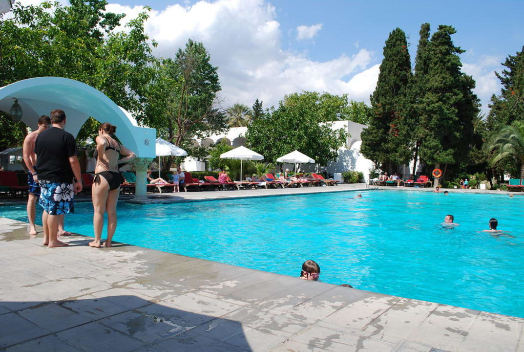 Außenpool The Orangers Beach Resort and Bungalows