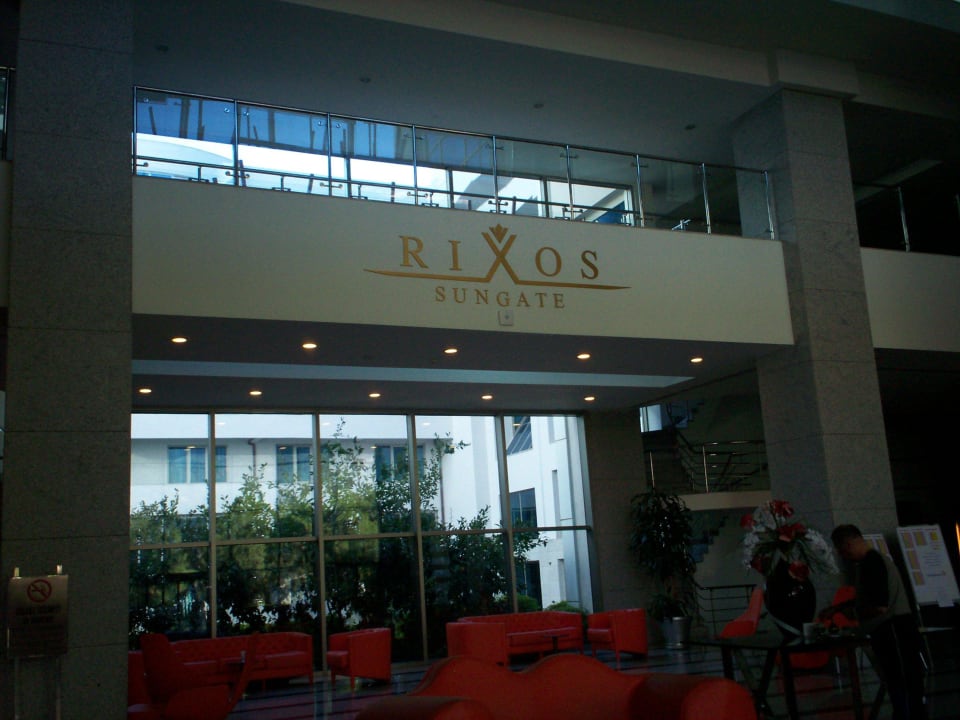 Hotel von außen Rixos Sungate