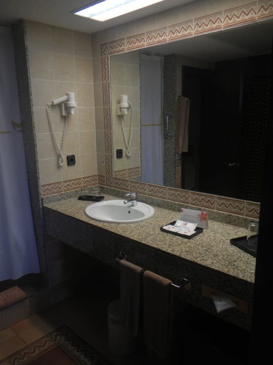 Bad Hotel Riu Touareg