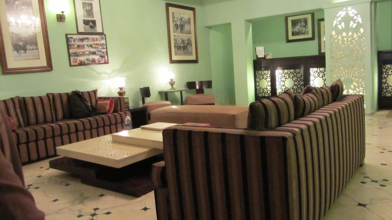 Sitzgelegenheit i.d.Lobby Hotel Ranbanka Palace