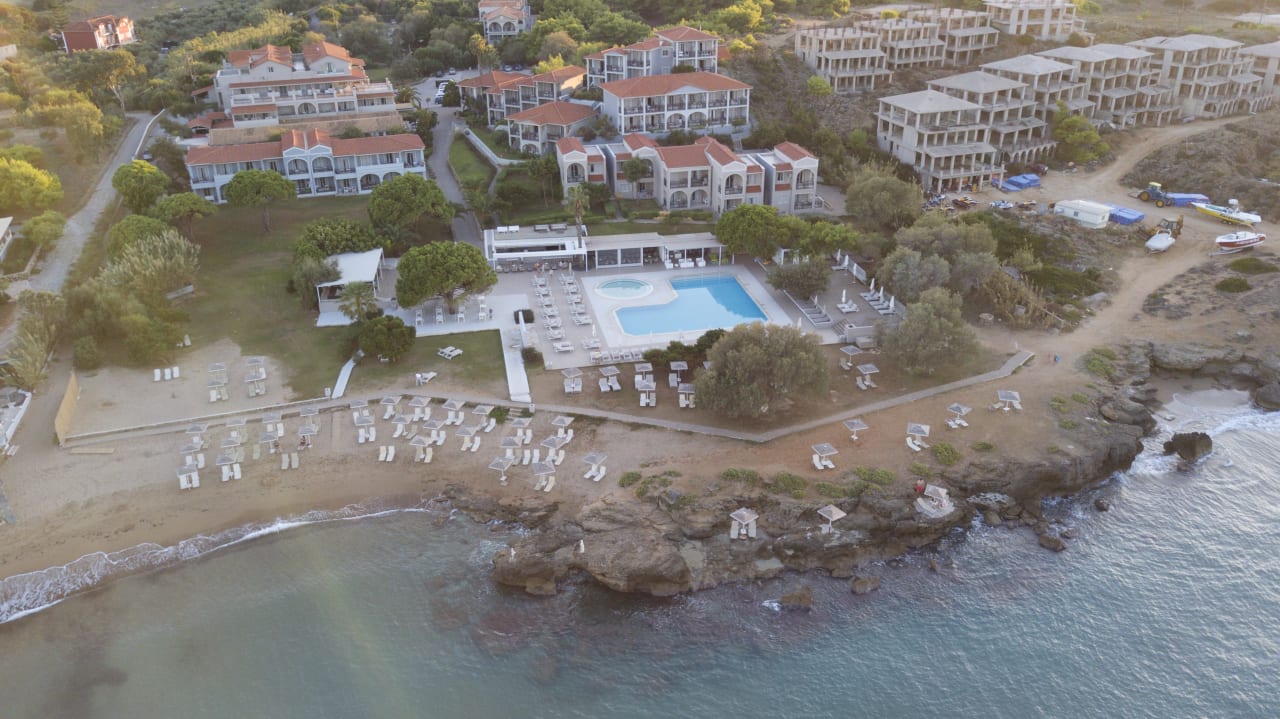 Außenansicht The Bay Hotel & Suites
