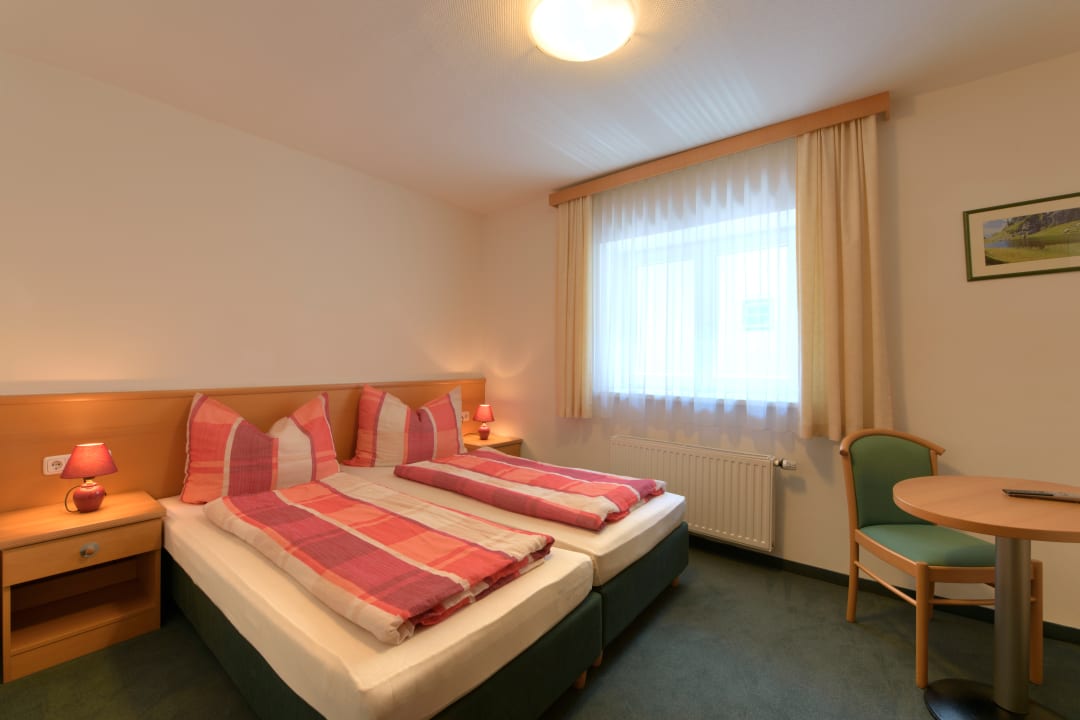 Zimmer Pension Helvetia