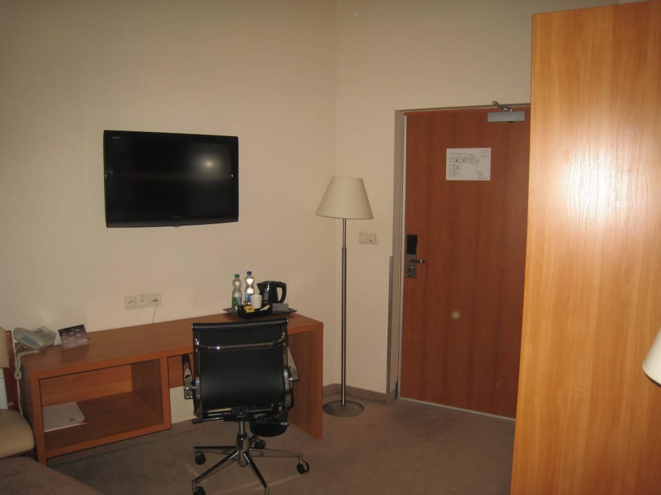 Arbeitsbereich / TV Hotel Focus Szczecin