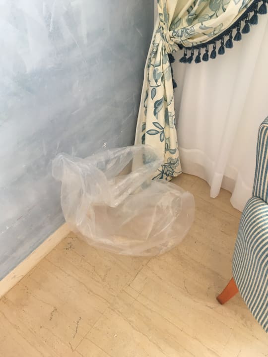 Zimmer Hotel Serita Beach