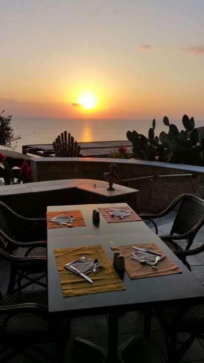 Restaurant Hotel Kalithea Horizon Royal