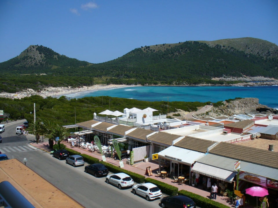 Vom Zimmer aus fotografiert Hotel & Spa S'Entrador Playa