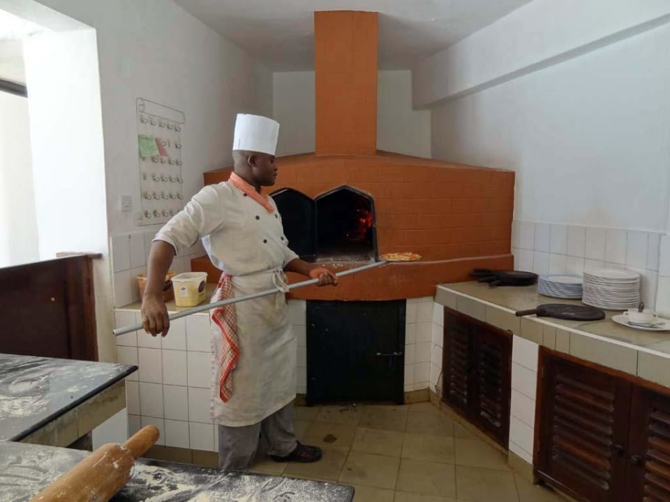 Pizza Hotel Southern Palms Beach Resort