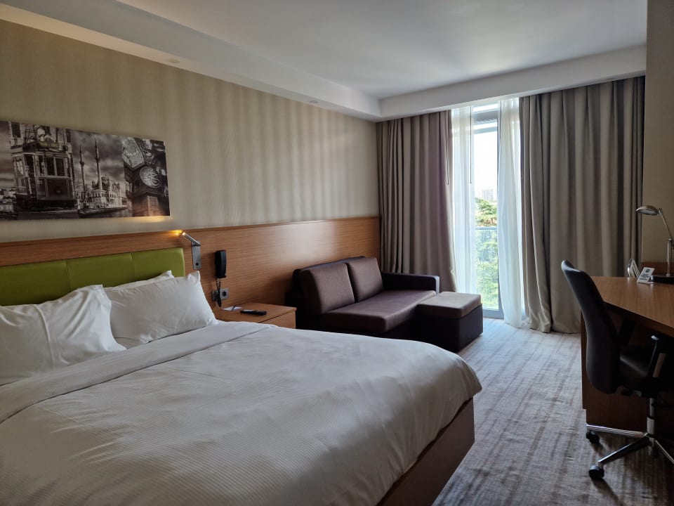 Zimmer Hampton by Hilton Istanbul Atakoy