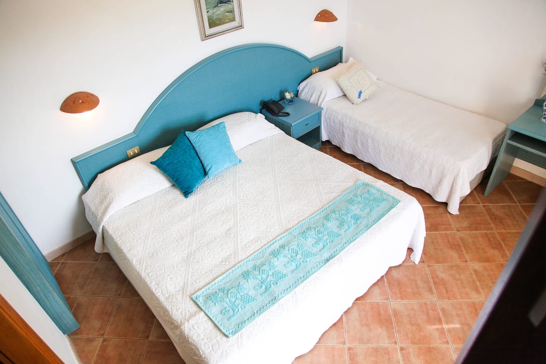 Triple room Hotel Micalosu