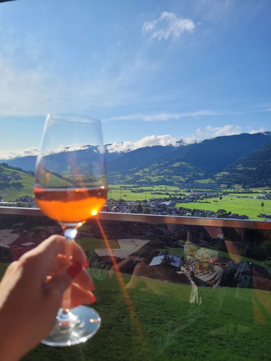 Ausblick Panorama Guggenbichl - Hotel Garni & Appartement