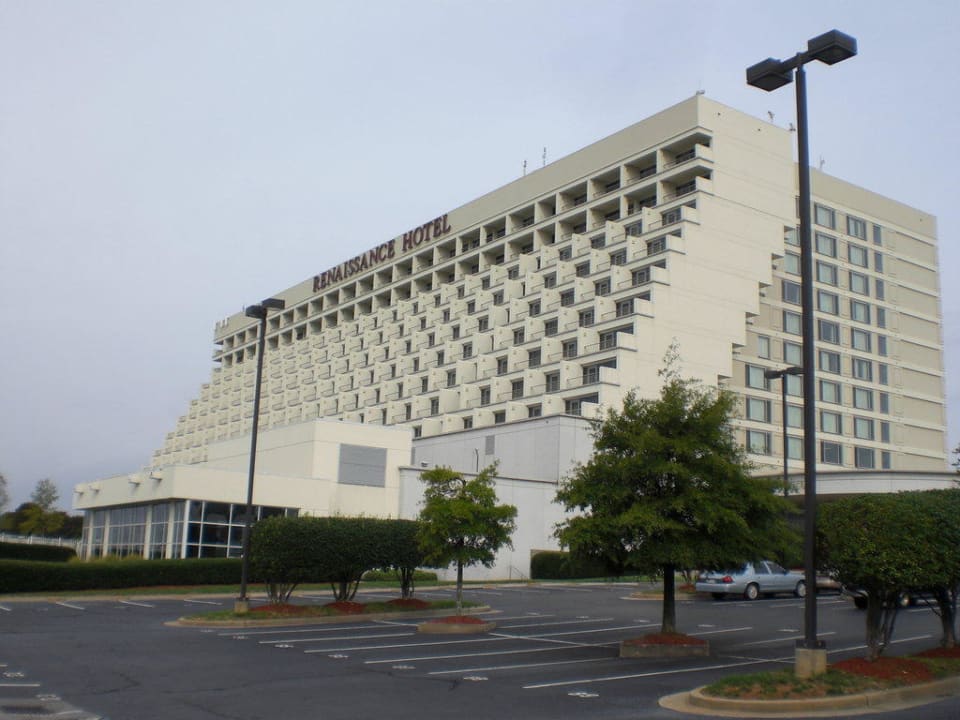 Blick auf das Hotel Renaissance Hotel Concourse Atlanta Airport