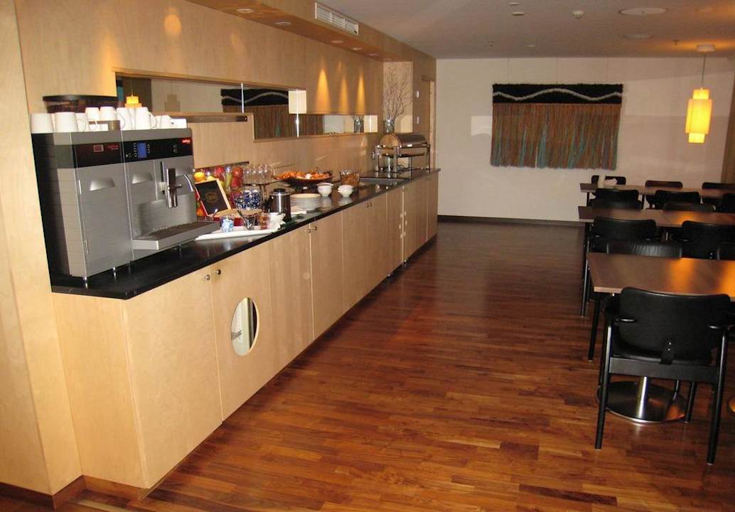 Executive lounge Hilton Helsinki Airport