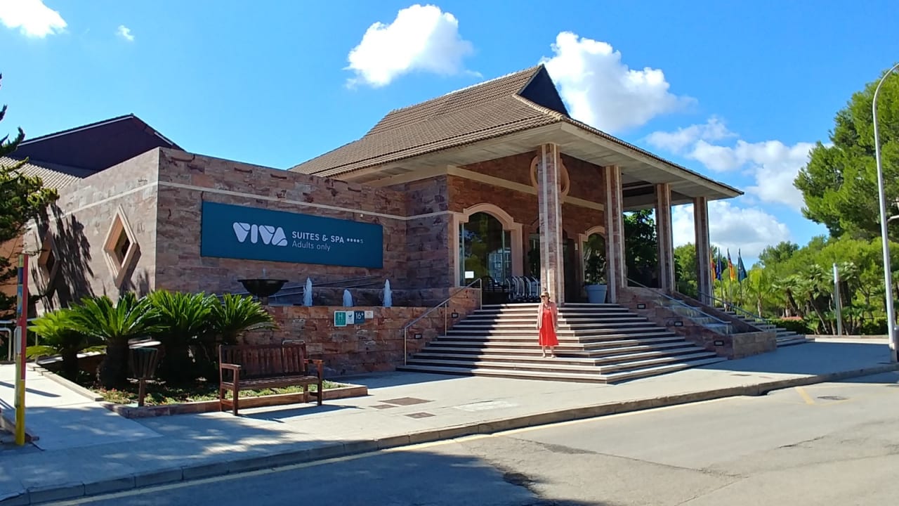 Außenansicht VIVA Cala Mesquida Suites & Spa 16+