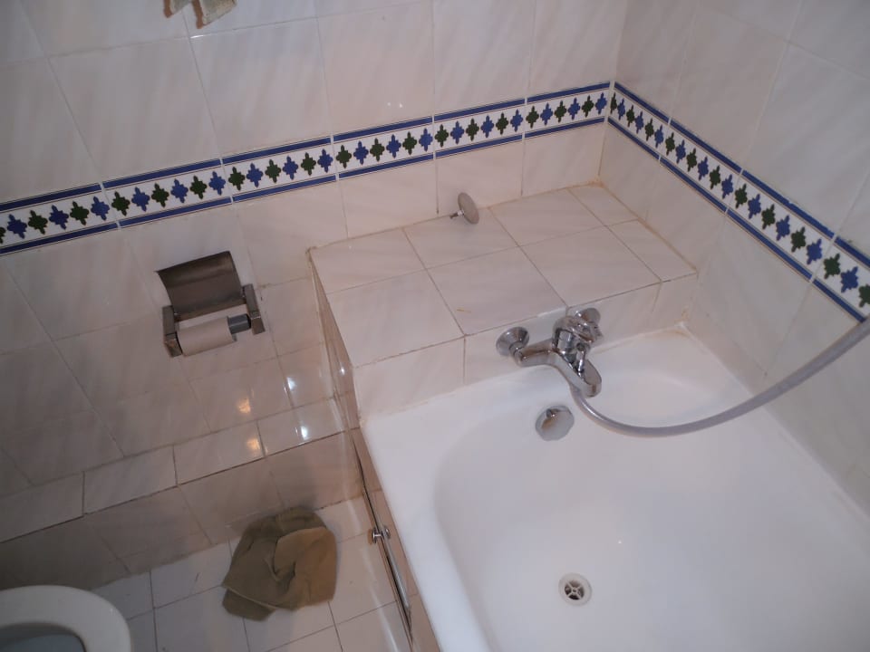 Badezimmer Hotel Neptunia Skanes