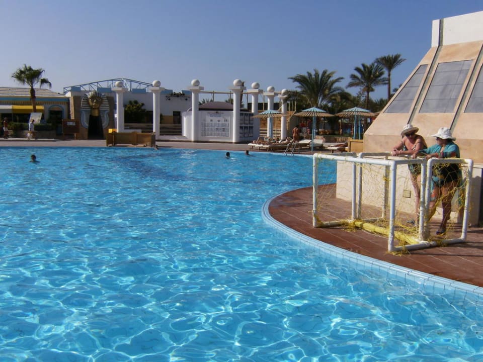 Gepflegte Poolanlage Mirage Bay Resort & Aqua Park