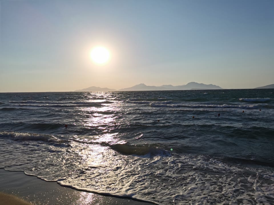 Strand Caravia Beach Hotel