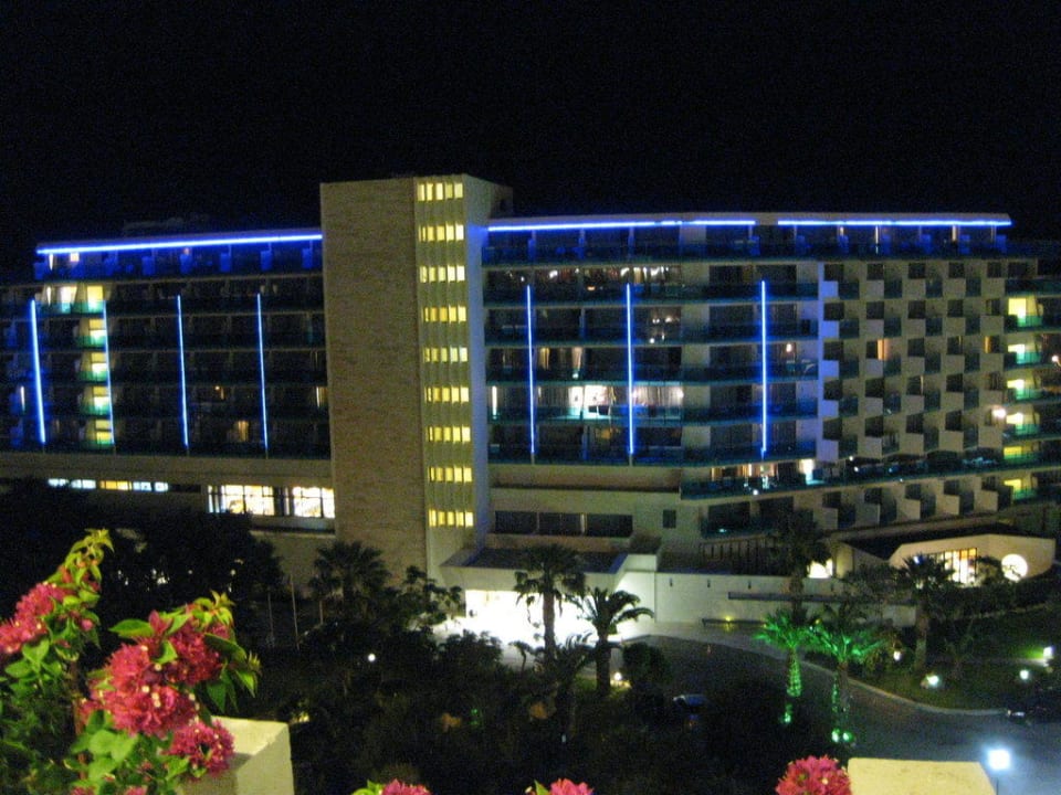 Blick zum Hotel Calypso Beach Hotel Calypso Beach