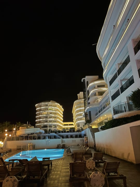 Außenansicht Laguna Beach Alya Resort & Spa Hotel