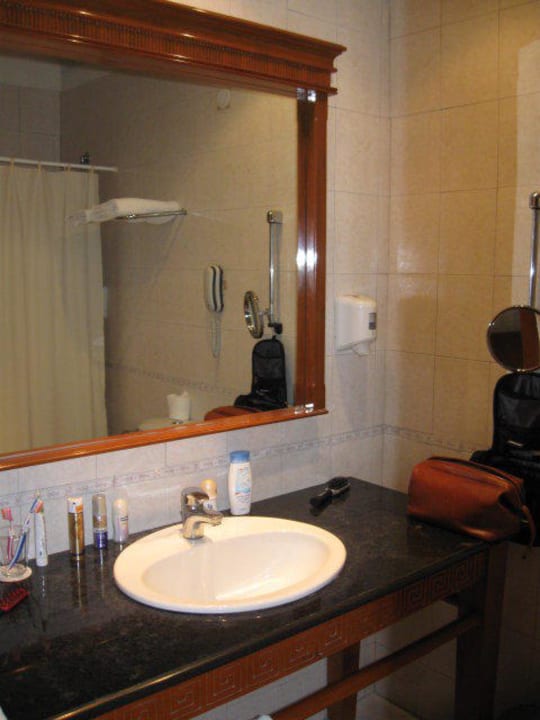 Bad Sandy Beach Resort