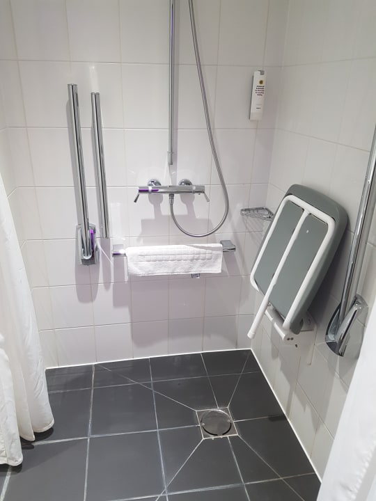 Zimmer Point A Hotel London Canary Wharf