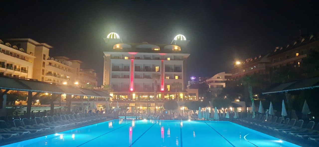 Außenansicht Aydinbey Kings Palace & Spa