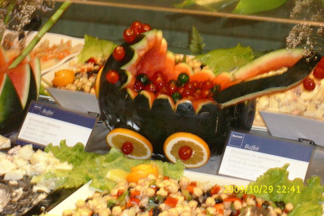 Die verschiedenartigsten Dekos für jedes Buffet Barceló Santiago - Adults Only