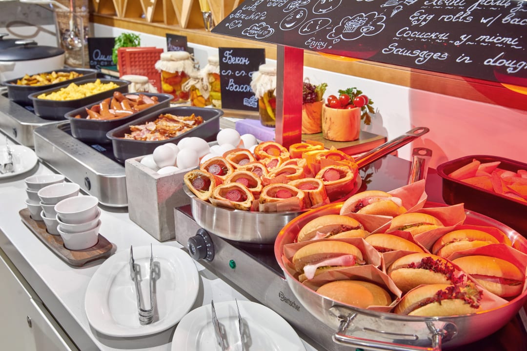 Gastro Park Inn by Radisson Kyiv Troyitska