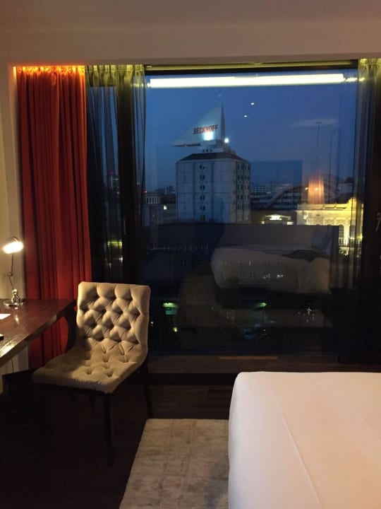 Blick aus dem Panoramafenster Hotel Zoo Berlin