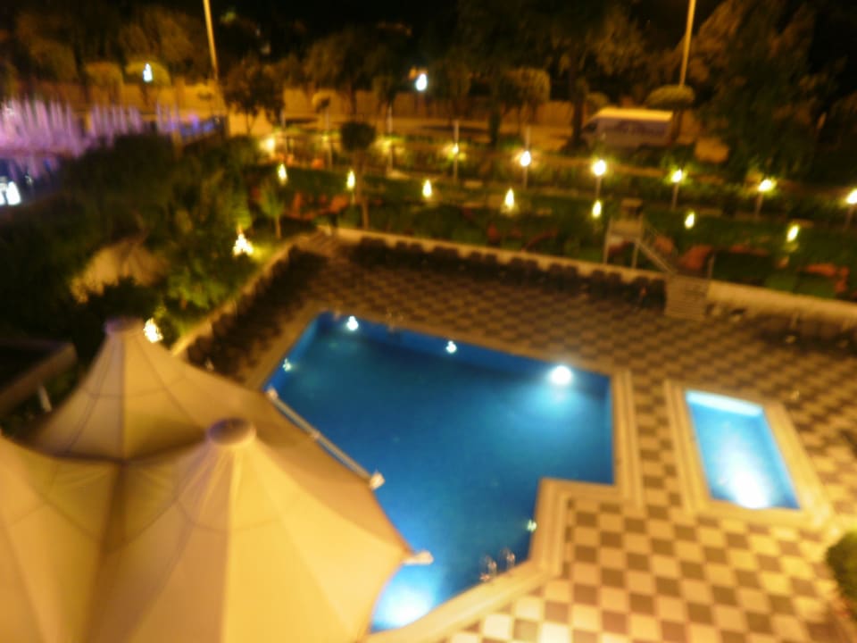 Bei Nacht Hotel Grand Okan