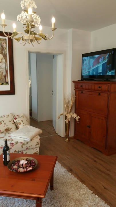 Residenz 5 Wohnzimmer Ferienwohnung Fulda City Residenz