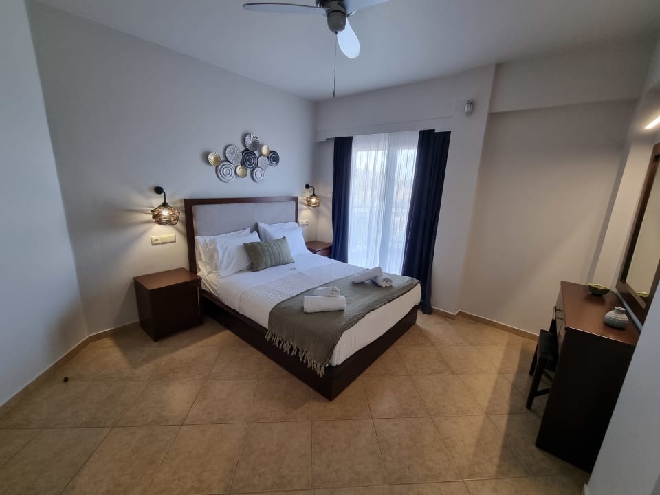 Zimmer GreenHill Holiday Suites Sarti
