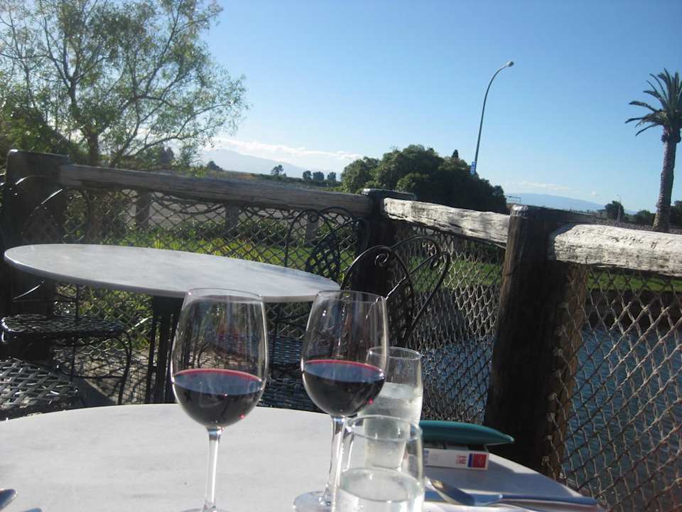 Terrasse im Restaurant Hotel Grand Mercure Nelson Monaco