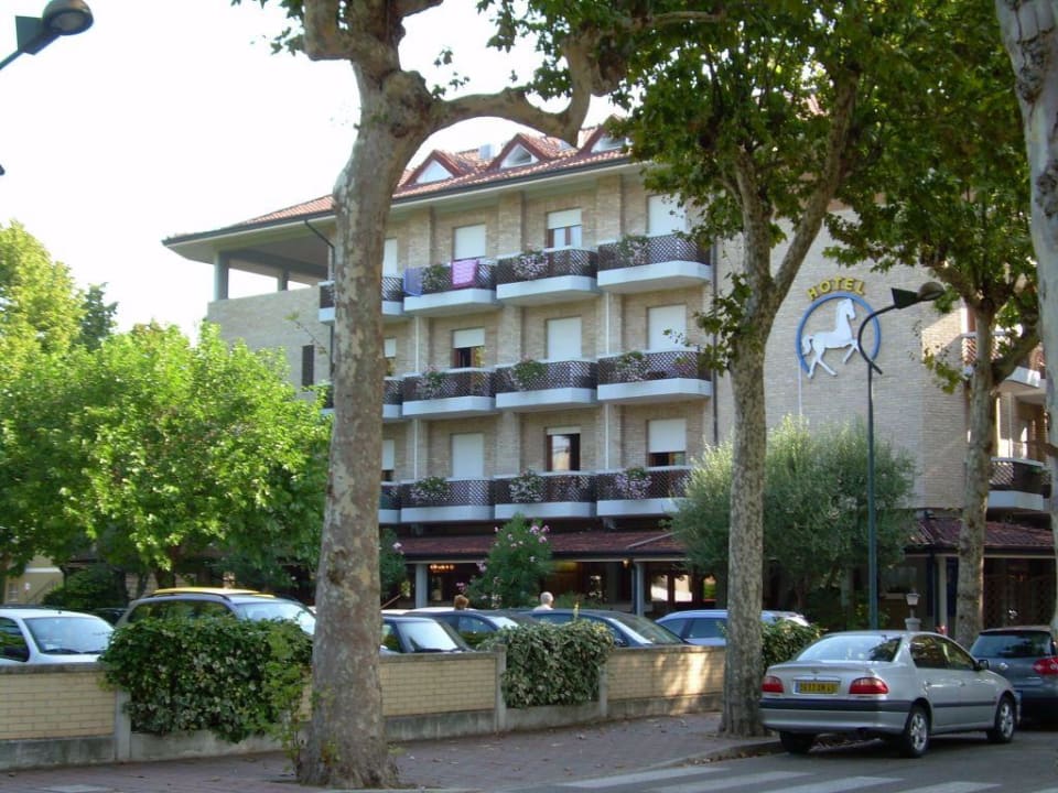 Aussenansicht des Hotels Hotel Al Cavallino Bianco