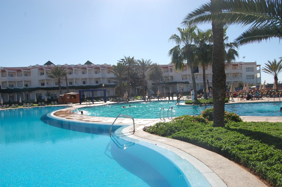 Basen hotelowy Iberostar Waves Founty Beach