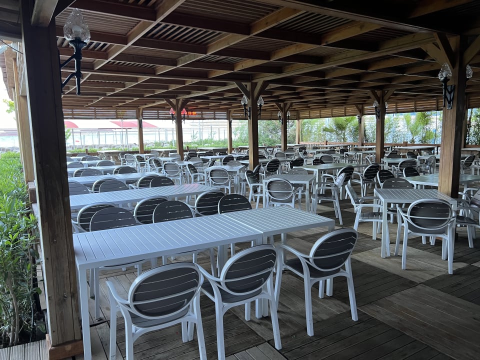 Gastro Side Royal Palace Hotel & Spa