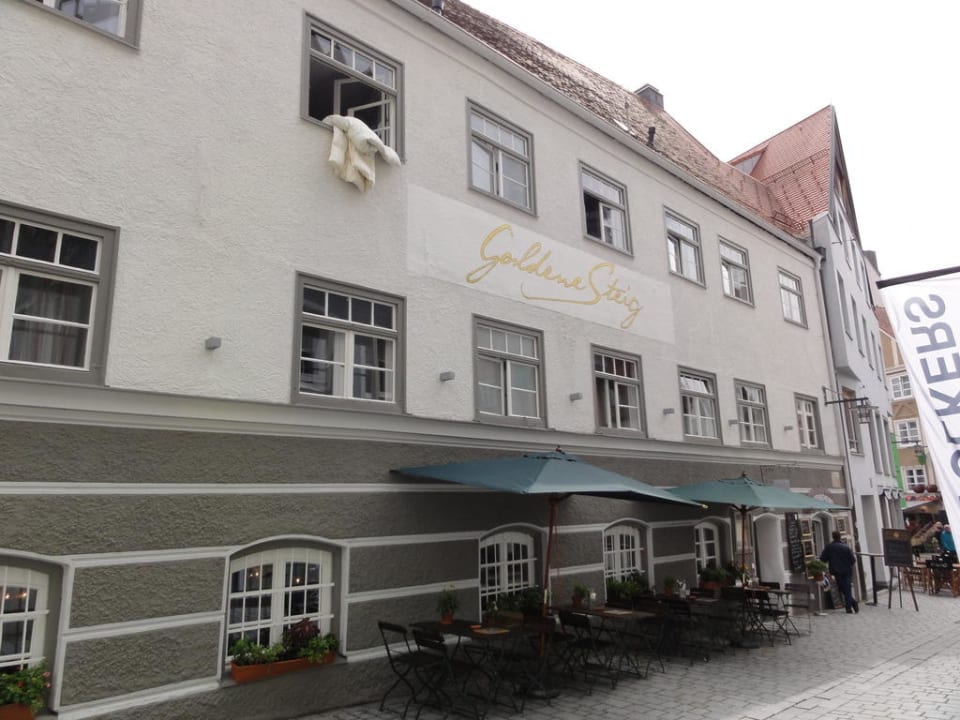 Außenansicht Hotel Goldene Steig