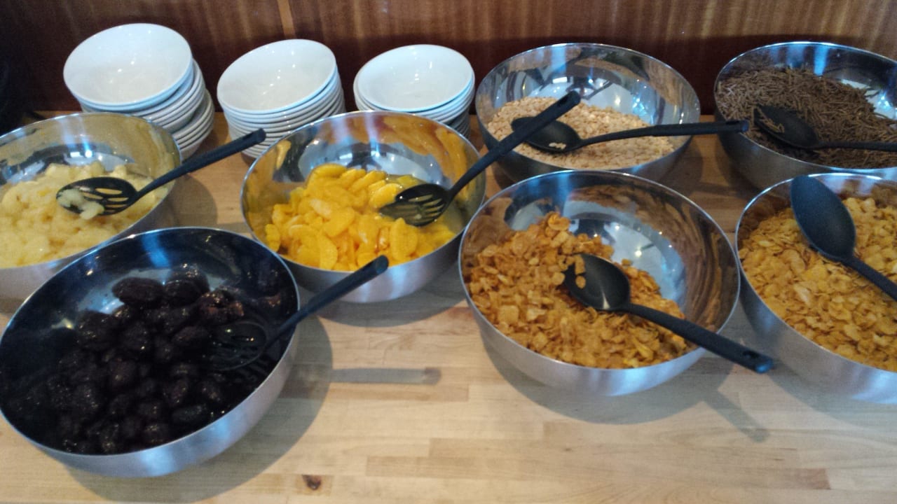 Frühstücksbuffet Cerials The Morar Hotel