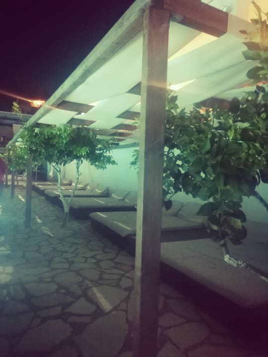 Pool Hotel Pantokrator