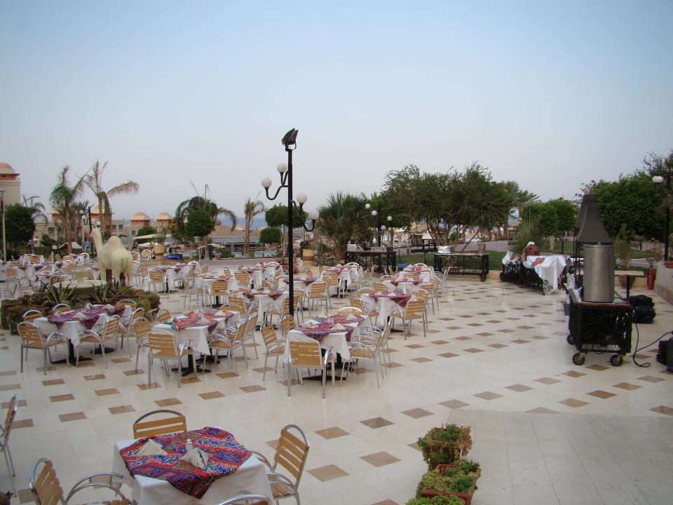 Restaurant  Serenity Alpha Beach