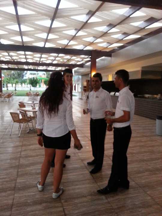 Das immer sehr freundliche Personal Hotel Royal Garden Beach