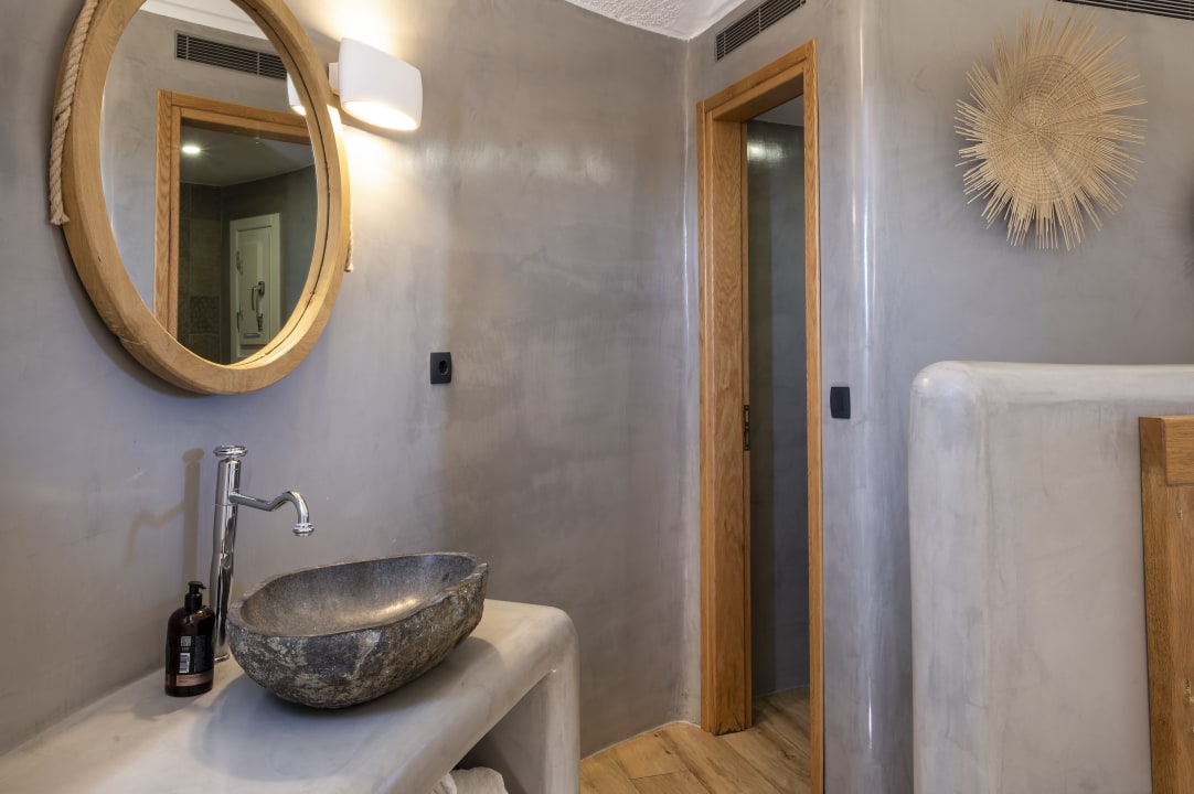 Zimmer Smy Mediterranean White Santorini