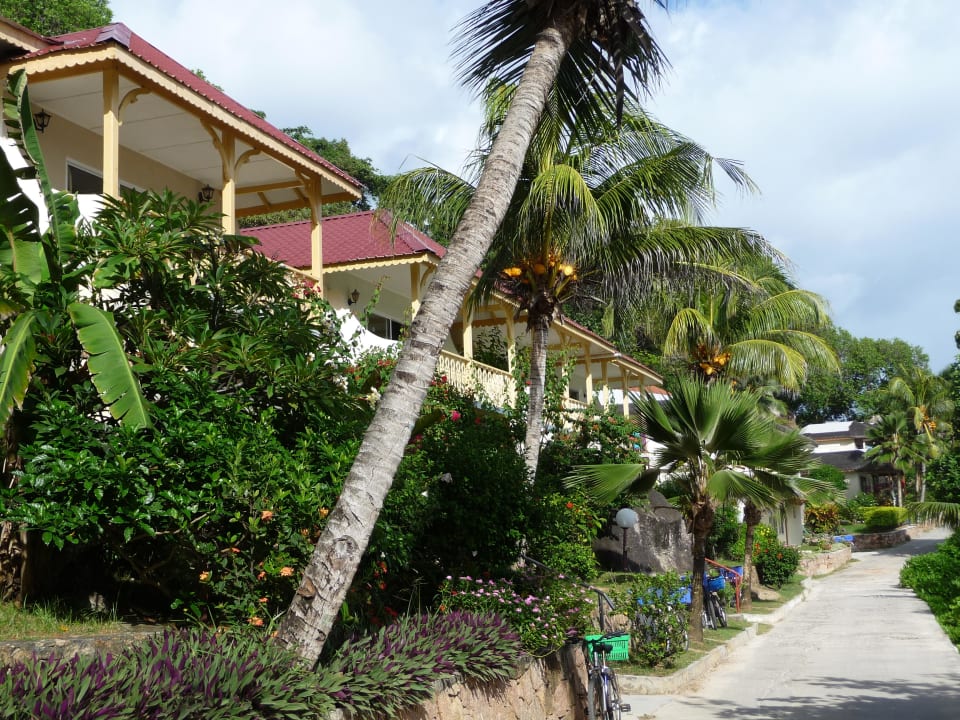 Außenansicht Hotel Patatran Village