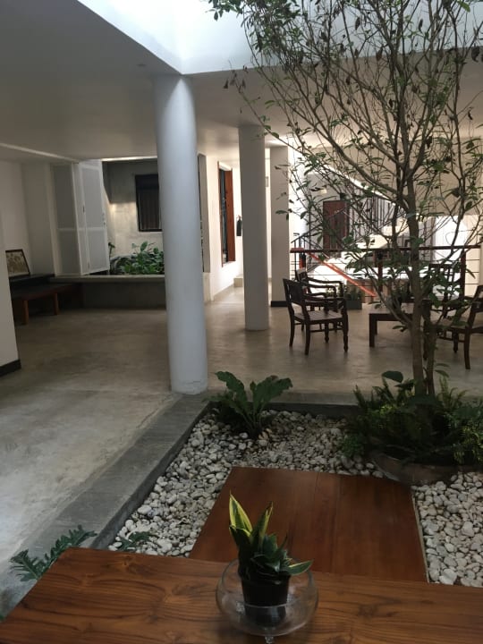 Lobby Sevana City Hotel