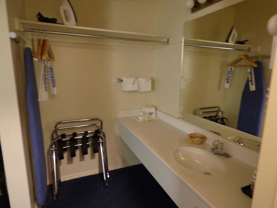 Zimmer Days Inn Delta