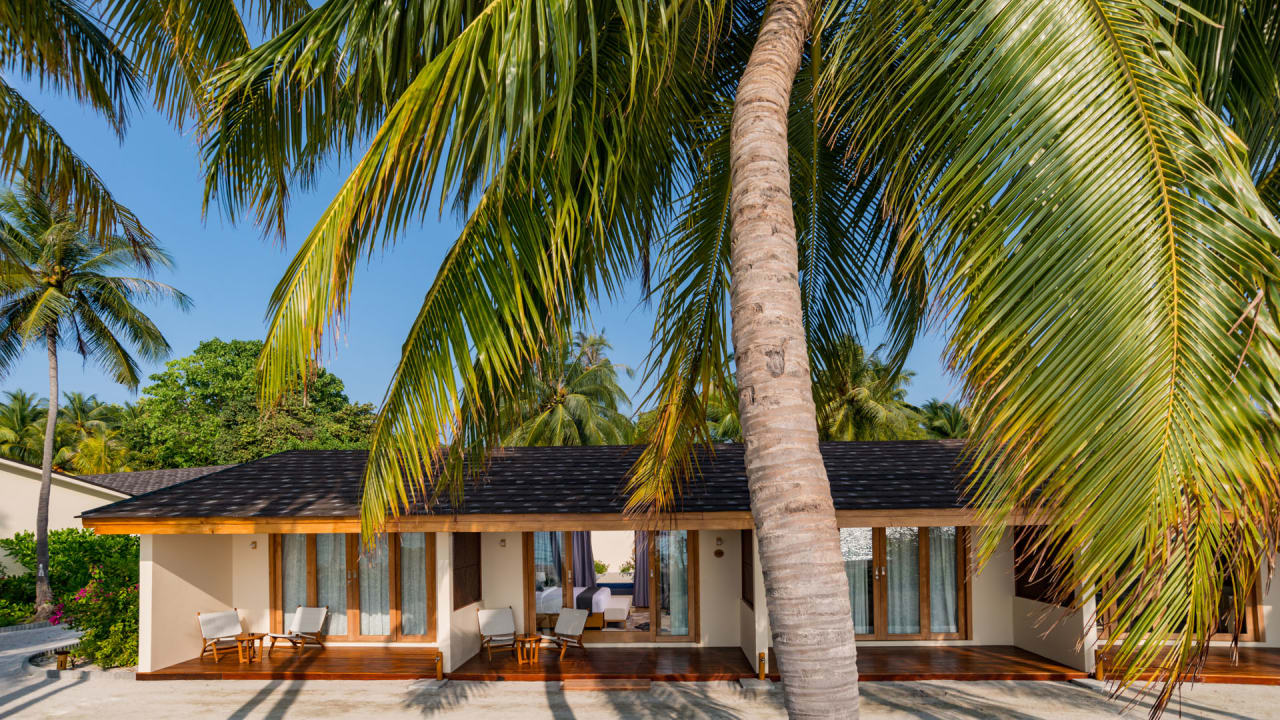 Außenansicht Fiyavalhu Resort Maldives