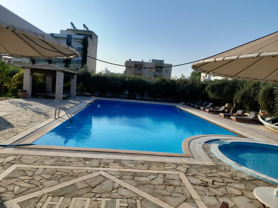 Pool Lili Hotel