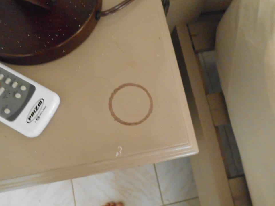 Nachttisch eingebrannt Hotel Beachcomber