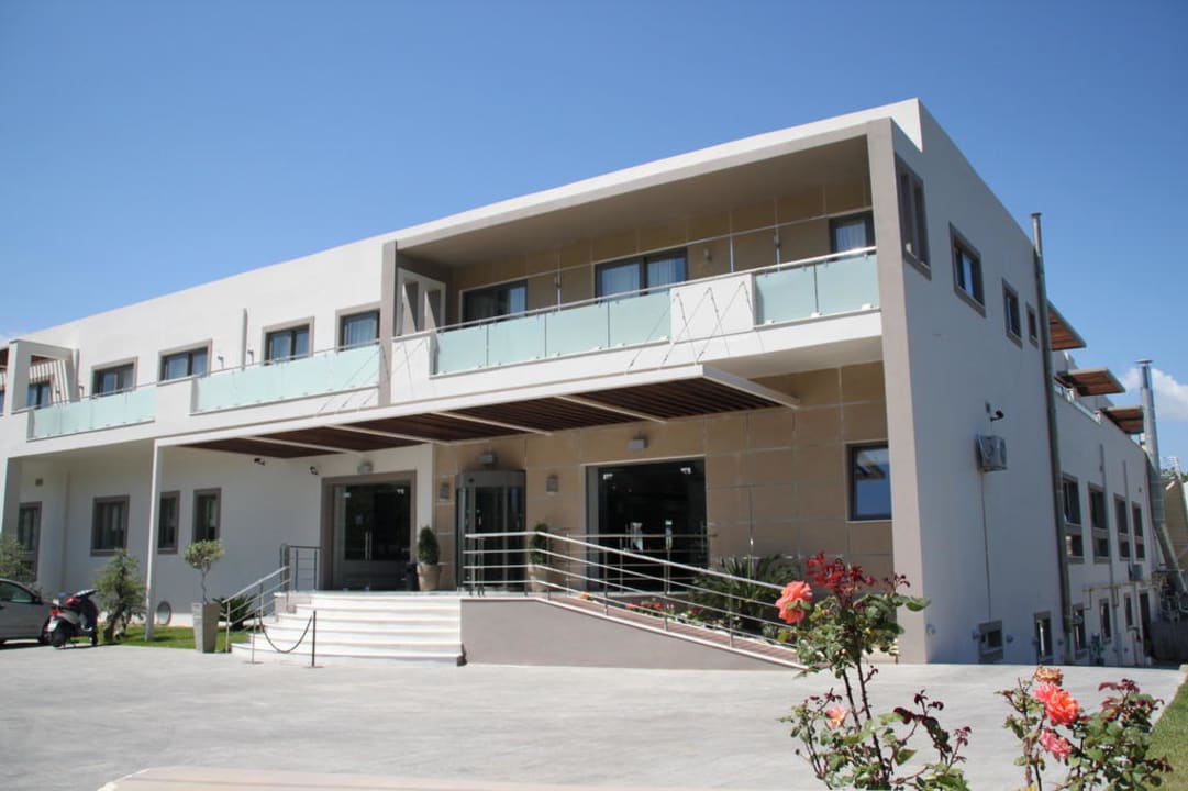 Haupteingang Lesante Classic - Preferred Hotels & Resorts